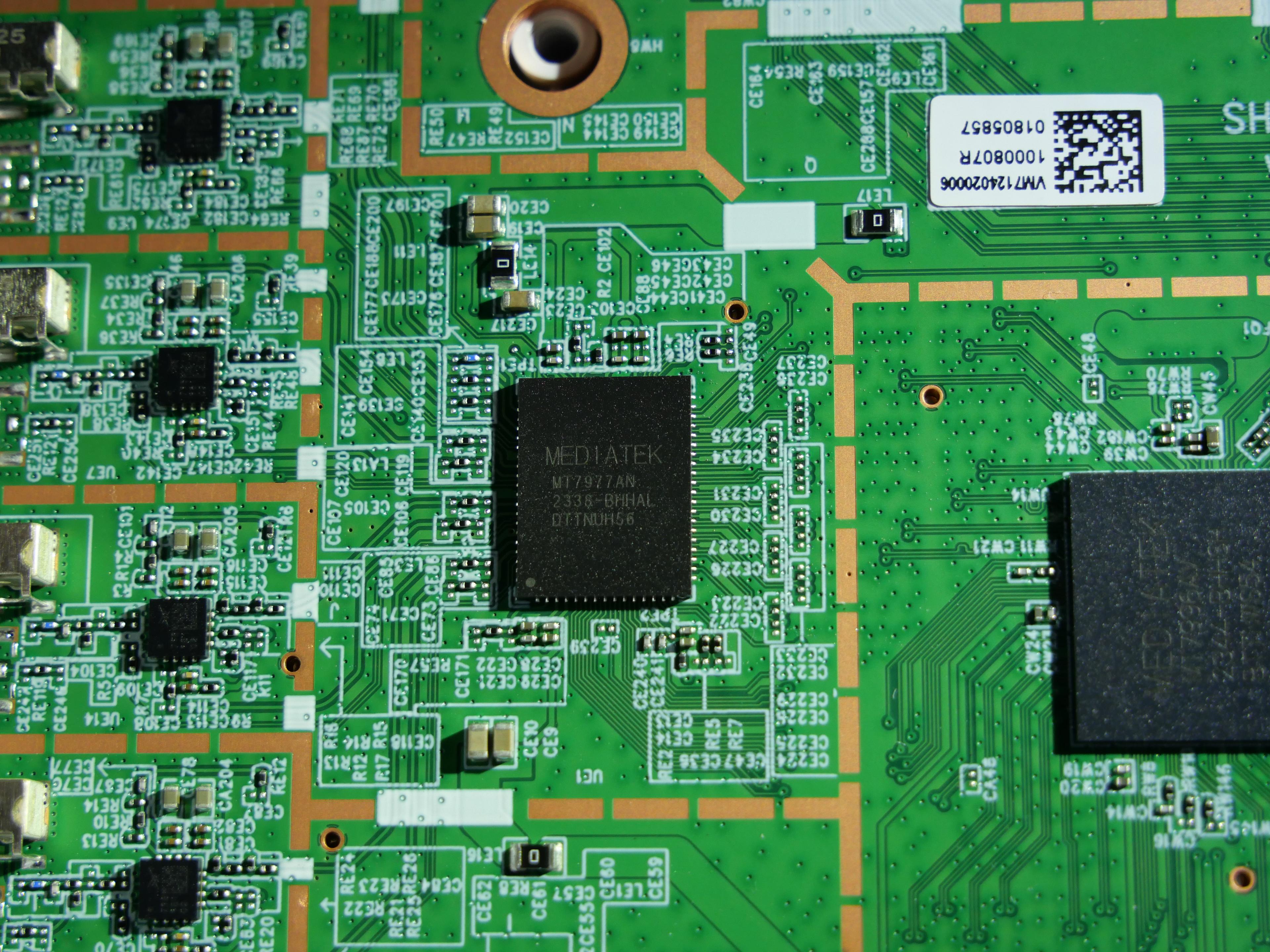 Wireless chipset view - Mediatek MT7977AN 2338-BHHAL DTTNUH56