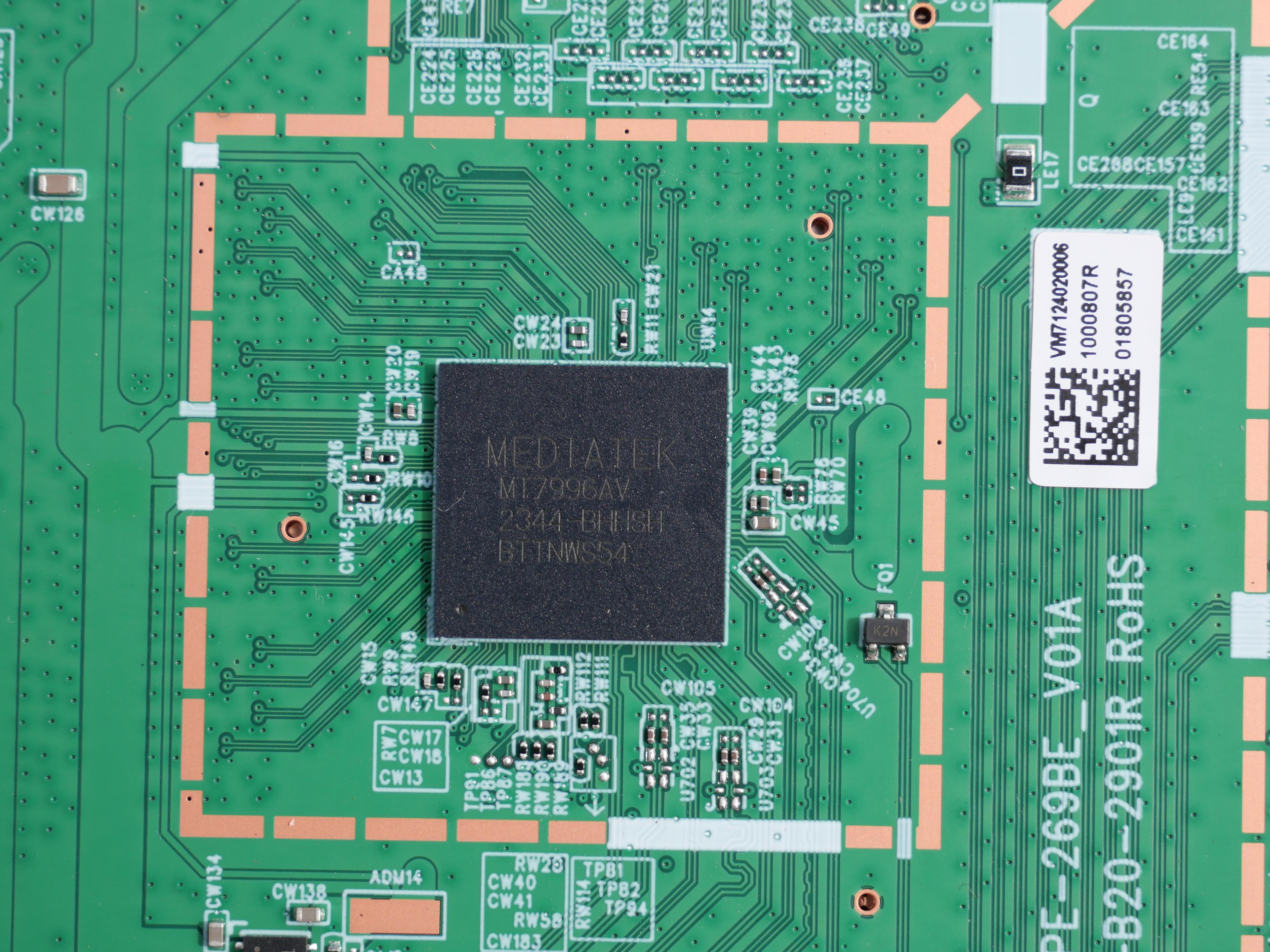 Wireless chipset view - Mediatek MT7996AV 2344-BHHSH BTTNWS54 (also known as Mediatek Filogic 680).